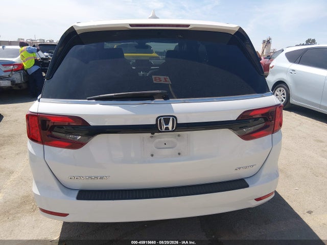 5FNRL6H79PB043718 Honda Odyssey Sport