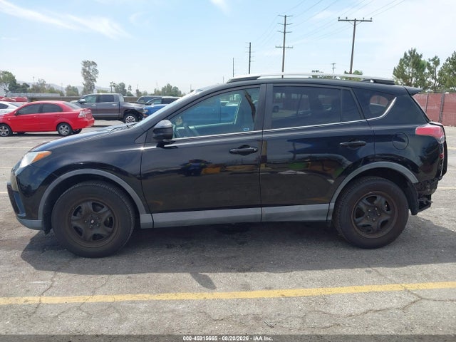 2T3ZFREV7JW420222 Toyota RAV4 LE