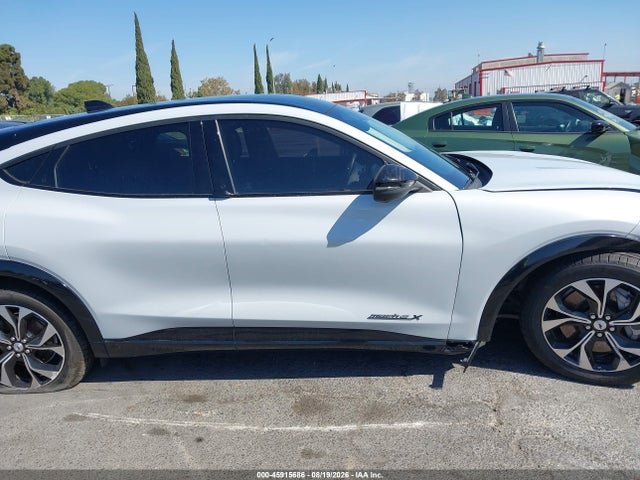Aukcja sprzedaży 2022 Ford Mustang Mach-e Premium, vin: 3FMTK3R70NMA24615, numer aukcji: 45915686