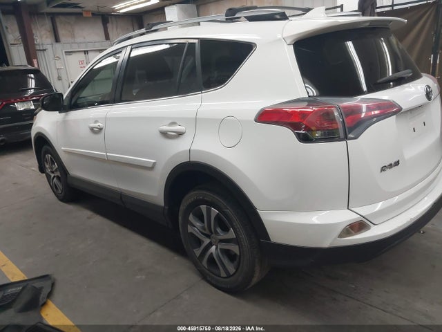 Toyota RAV4 LE 2017 JTMZFREV8HJ712390 Image 14