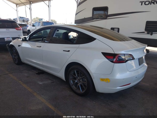 Tesla Model 3 Rear-wheel Drive 2022 5YJ3E1EA1NF126463 Image 3
