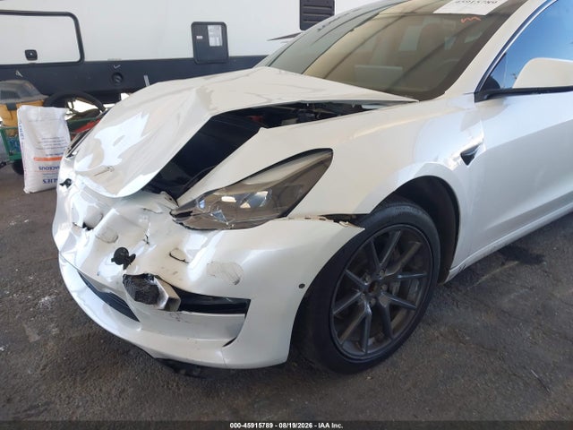 Tesla Model 3 Rear-wheel Drive 2022 5YJ3E1EA1NF126463 Image 6