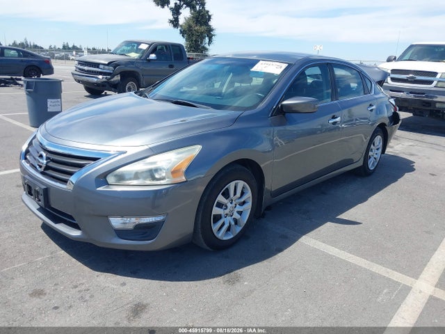 Nissan Altima 2.5 S 2014 1N4AL3AP3EC408738 Image 2