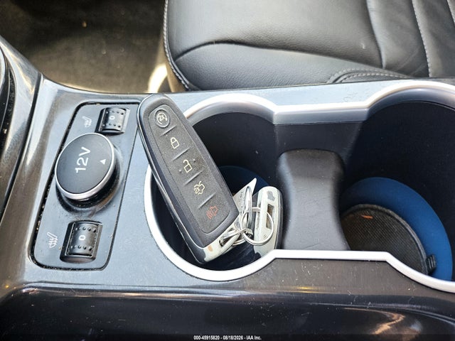 45915820 :رقم المزاد ، 1FMCU9J98GUC63564 vin ، 2016 Ford Escape Titanium مزاد بيع