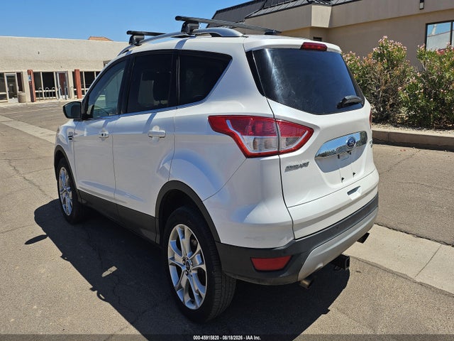 45915820 :رقم المزاد ، 1FMCU9J98GUC63564 vin ، 2016 Ford Escape Titanium مزاد بيع