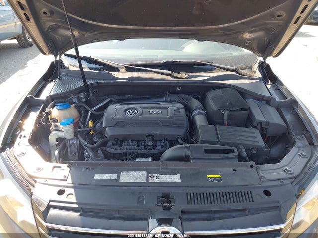 1VWAT7A34FC018356 Volkswagen Passat 1.8t Wolfsburg Edition