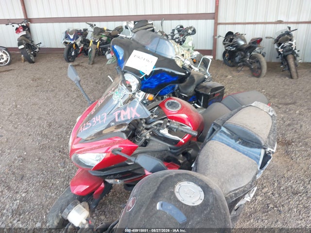 Kawasaki Ex650 F 2016 JKAEXEF11GDA25374 Image 2