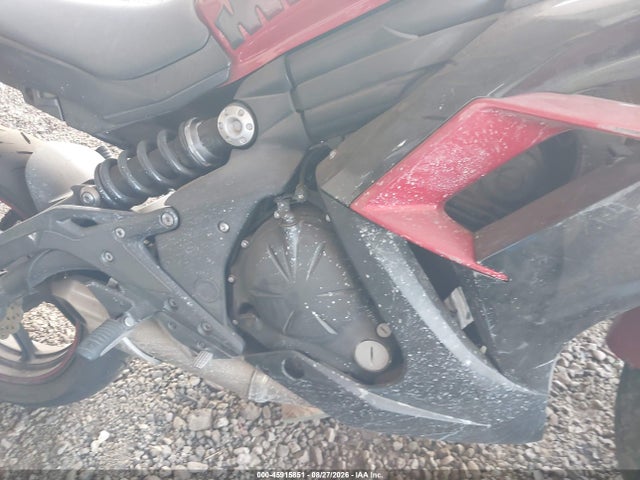 Kawasaki Ex650 F 2016 JKAEXEF11GDA25374 Image 8