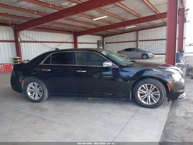 Chrysler 300C 2016 2C3CCAEG6GH282347 Image 13