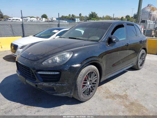 2013 Porsche Cayenne Gts მანქანა იყიდება აუქციონზე, vin: WP1AD2A21DLA75667, აუქციონის ნომერი: 45915887