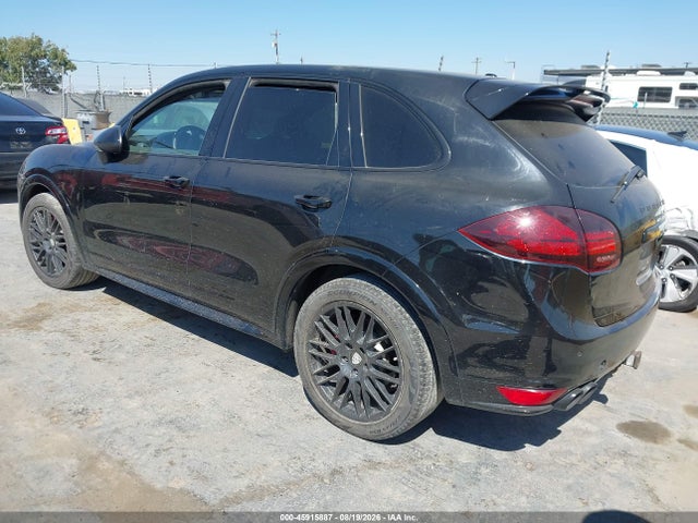 2013 Porsche Cayenne Gts მანქანა იყიდება აუქციონზე, vin: WP1AD2A21DLA75667, აუქციონის ნომერი: 45915887
