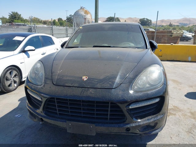 2013 Porsche Cayenne Gts მანქანა იყიდება აუქციონზე, vin: WP1AD2A21DLA75667, აუქციონის ნომერი: 45915887