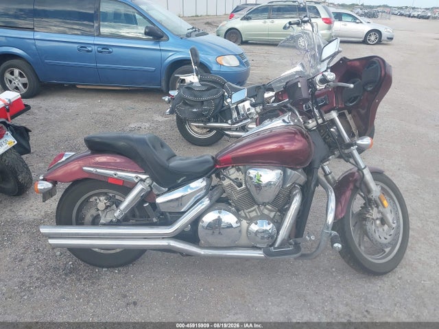 45915909 :رقم المزاد ، 1HFSC55058A400766 vin ، 2008 Honda Vtx1300 C مزاد بيع