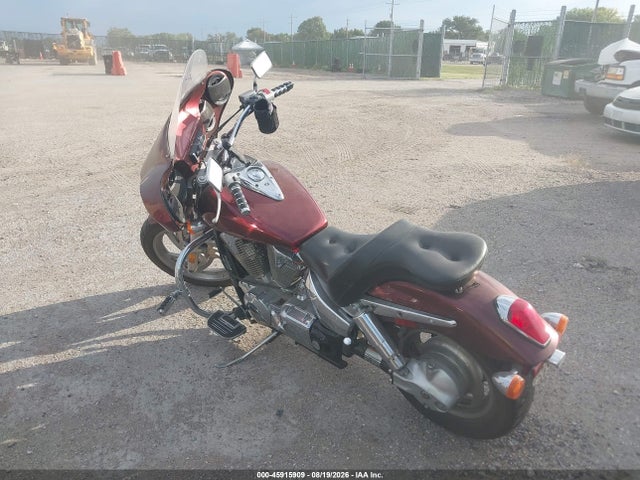 45915909 :رقم المزاد ، 1HFSC55058A400766 vin ، 2008 Honda Vtx1300 C مزاد بيع