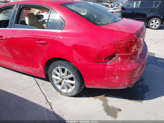 2014 Volkswagen Jetta 1.8t Se მანქანა იყიდება აუქციონზე, vin: 3VWD07AJ2EM231971, აუქციონის ნომერი: 45915911