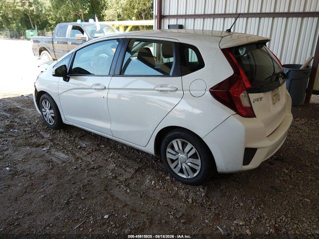 45915925 :رقم المزاد ، 3HGGK5H59GM701005 vin ، 2016 Honda Fit Lx مزاد بيع