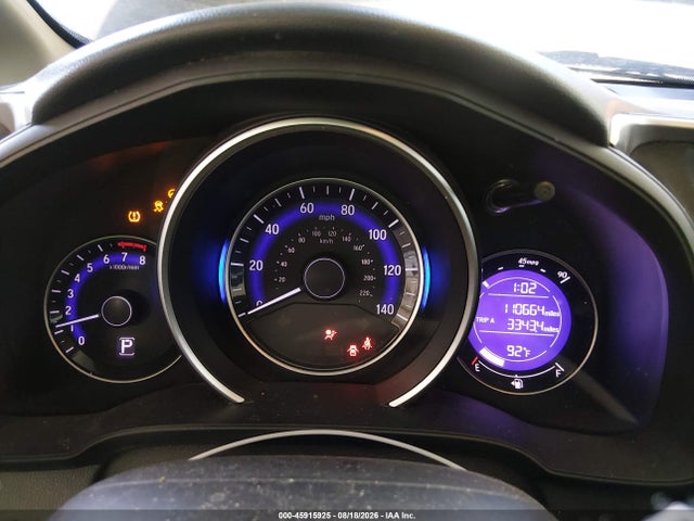 45915925 :رقم المزاد ، 3HGGK5H59GM701005 vin ، 2016 Honda Fit Lx مزاد بيع