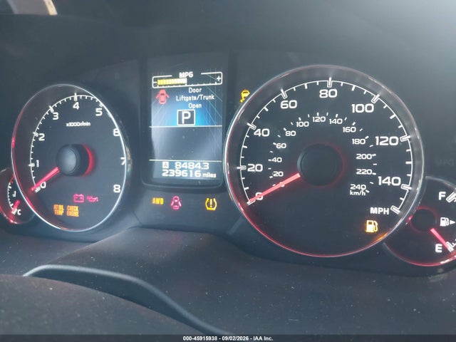 45915938 :رقم المزاد ، 4S4BRBJC0D3273975 vin ، 2013 Subaru Outback 2.5i Limited مزاد بيع