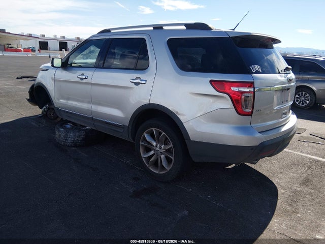 1FM5K7D89FGB12025 Ford EXPLORER XLT
