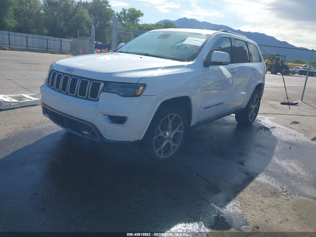 1C4RJFBT1JC118928 Jeep Grand Cherokee Sterling Edition 4x4