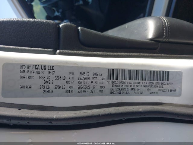 1C4RJFBT1JC118928 Jeep Grand Cherokee Sterling Edition 4x4