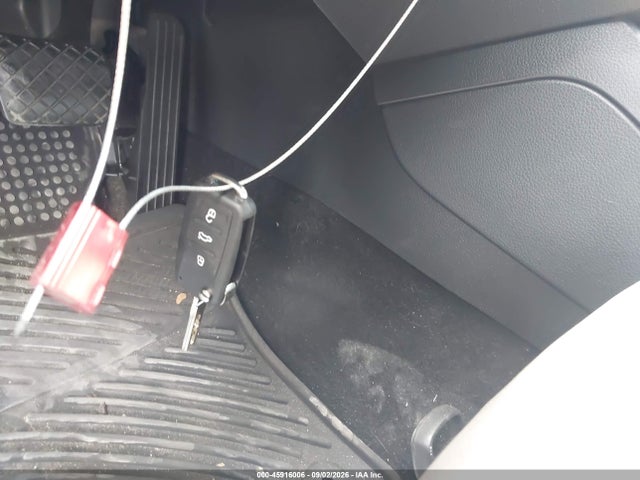 Продажа на аукционе авто 2015 Volkswagen Jetta 1.8t Sport, vin: 3VWD17AJ5FM409998, номер лота: 45916006