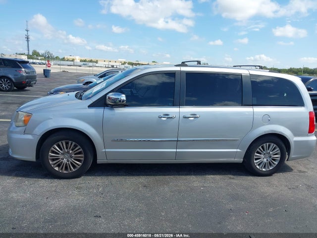 2012 Chrysler Town & Country Limited მანქანა იყიდება აუქციონზე, vin: 2C4RC1GG9CR370493, აუქციონის ნომერი: 45916018