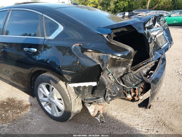 2015 Nissan Altima 2.5 Sv მანქანა იყიდება აუქციონზე, vin: 1N4AL3APXFC122600, აუქციონის ნომერი: 45916068
