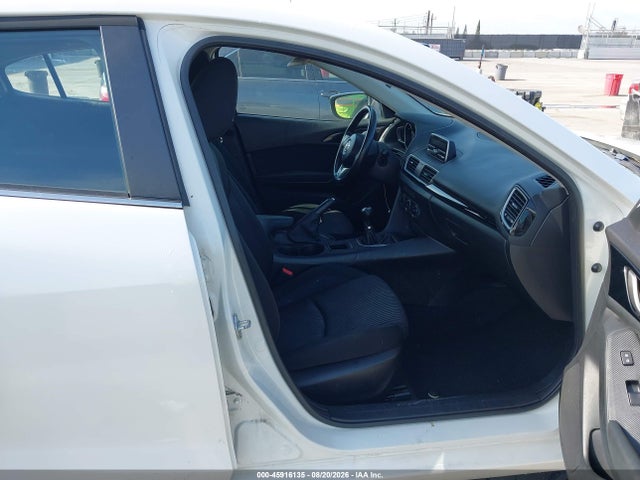 Продажа на аукционе авто 2014 Mazda Mazda3 I Touring, vin: JM1BM1L73E1169216, номер лота: 45916135