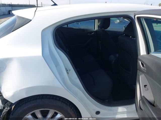 Продажа на аукционе авто 2014 Mazda Mazda3 I Touring, vin: JM1BM1L73E1169216, номер лота: 45916135