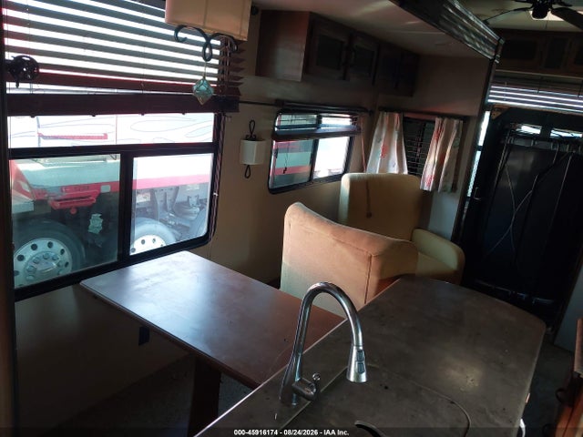 2016 Jayco Travel Trailer მანქანა იყიდება აუქციონზე, vin: 1UJBJ0BV1G11J0140, აუქციონის ნომერი: 45916174