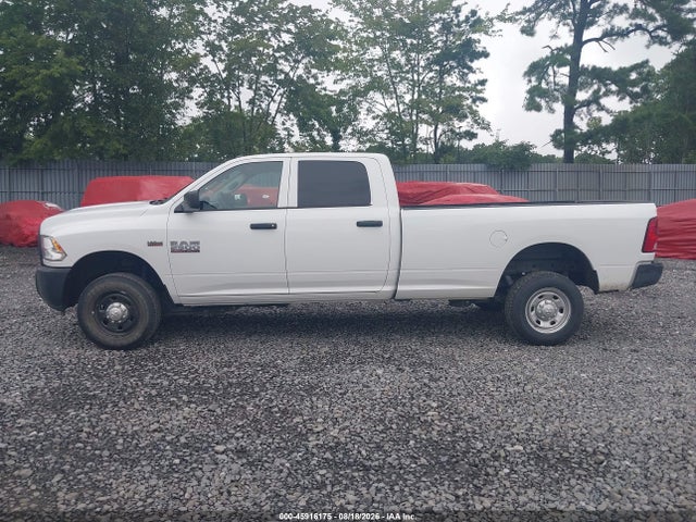 45916175 :رقم المزاد ، 3C6TR5HT4JG375229 vin ، 2018 Ram 2500 Tradesman  4x4 8' Box مزاد بيع