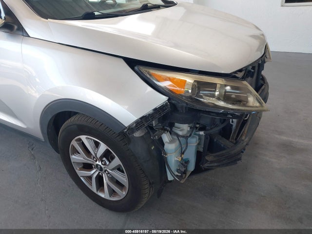 Продажа на аукционе авто 2015 Kia Sportage Lx, vin: KNDPB3AC8F7744769, номер лота: 45916197