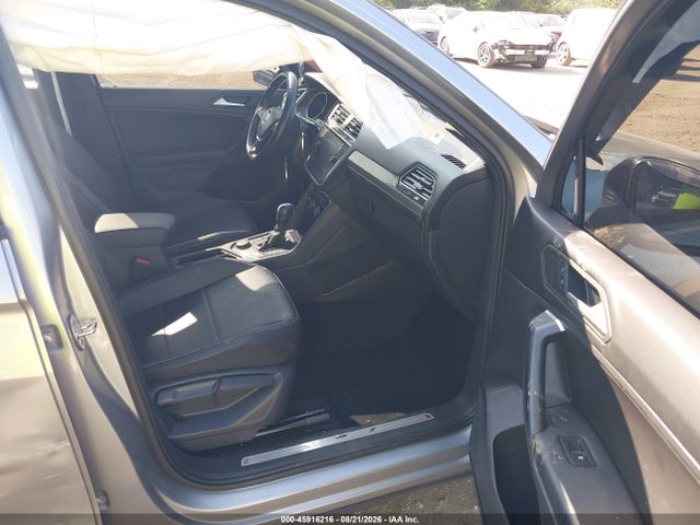 45916216 :رقم المزاد ، 3VV2B7AX3MM029360 vin ، 2021 Volkswagen Tiguan 2.0t Se/2.0t Se R-line Black/2.0t Sel مزاد بيع