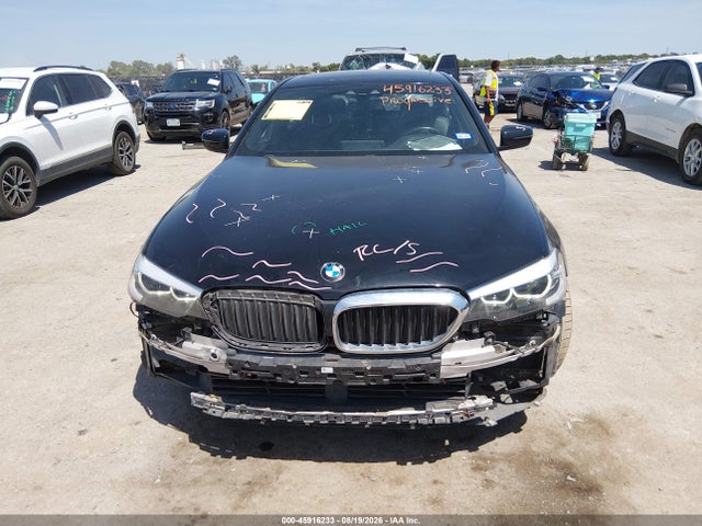 45916233 :رقم المزاد ، WBAJA5C50JG899745 vin ، 2018 Bmw 530i مزاد بيع