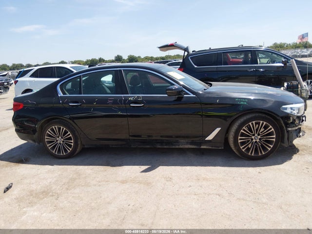 45916233 :رقم المزاد ، WBAJA5C50JG899745 vin ، 2018 Bmw 530i مزاد بيع