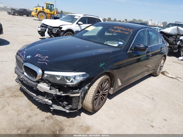 45916233 :رقم المزاد ، WBAJA5C50JG899745 vin ، 2018 Bmw 530i مزاد بيع