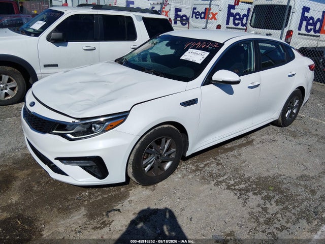 Продажа на аукционе авто 2020 Kia Optima Lx, vin: 5XXGT4L38LG438884, номер лота: 45916252