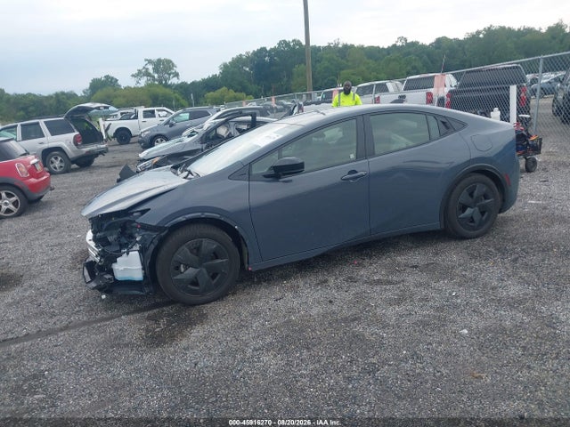 2026 Toyota Prius Le მანქანა იყიდება აუქციონზე, vin: JTDACAAU3T3075247, აუქციონის ნომერი: 45916270