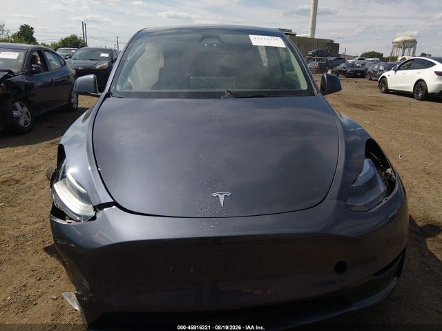 Продаж на аукціоні авто 2023 Tesla Model Y Awd/long Range Dual Motor All-wheel Drive, vin: 7SAYGDEE8PF799499, номер лоту: 45916321