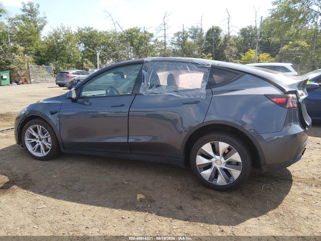 Продаж на аукціоні авто 2023 Tesla Model Y Awd/long Range Dual Motor All-wheel Drive, vin: 7SAYGDEE8PF799499, номер лоту: 45916321