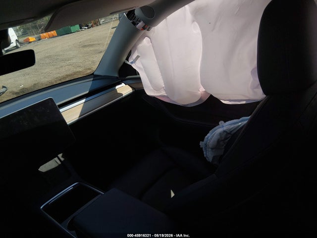 Продаж на аукціоні авто 2023 Tesla Model Y Awd/long Range Dual Motor All-wheel Drive, vin: 7SAYGDEE8PF799499, номер лоту: 45916321