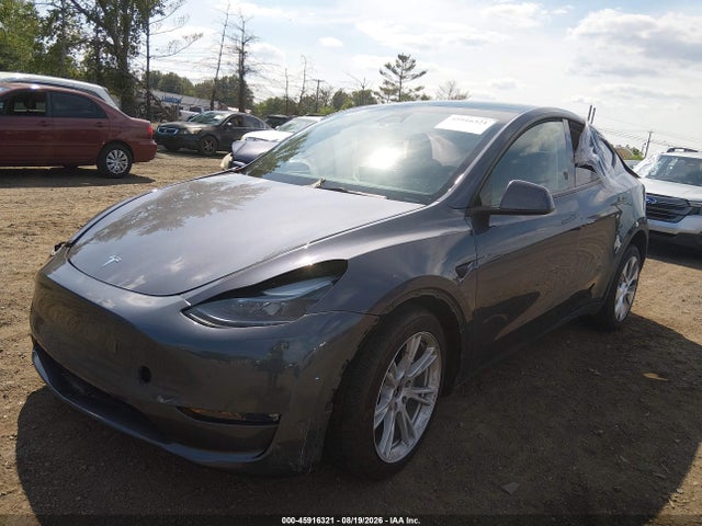 Продаж на аукціоні авто 2023 Tesla Model Y Awd/long Range Dual Motor All-wheel Drive, vin: 7SAYGDEE8PF799499, номер лоту: 45916321