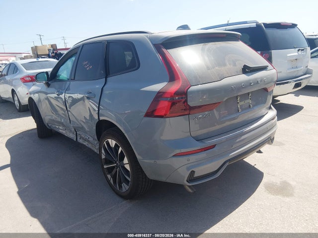 Volvo Xc60 B5 Plus 2026 YV4M12RC2T1481212 Image 3