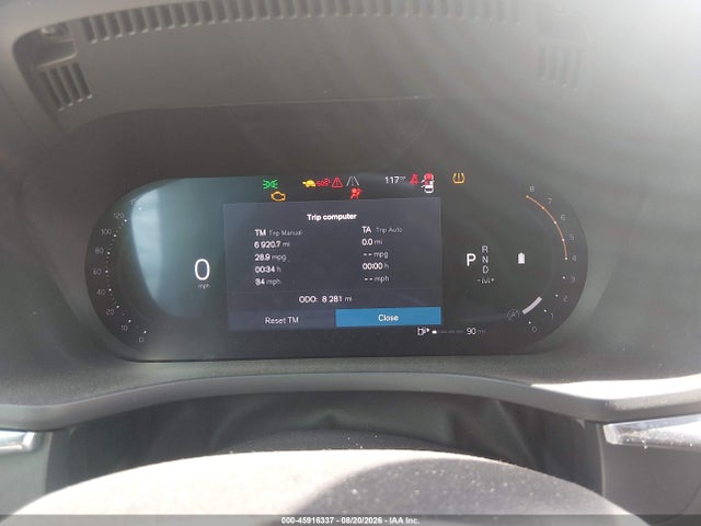Volvo Xc60 B5 Plus 2026 YV4M12RC2T1481212 Image 7