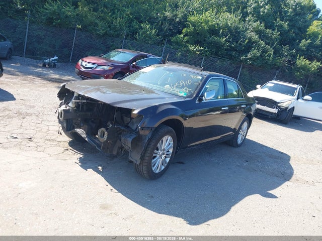 Продаж на аукціоні авто 2013 Chrysler 300c Luxury Series Awd, vin: 2C3CCAST2DH565910, номер лоту: 45916385