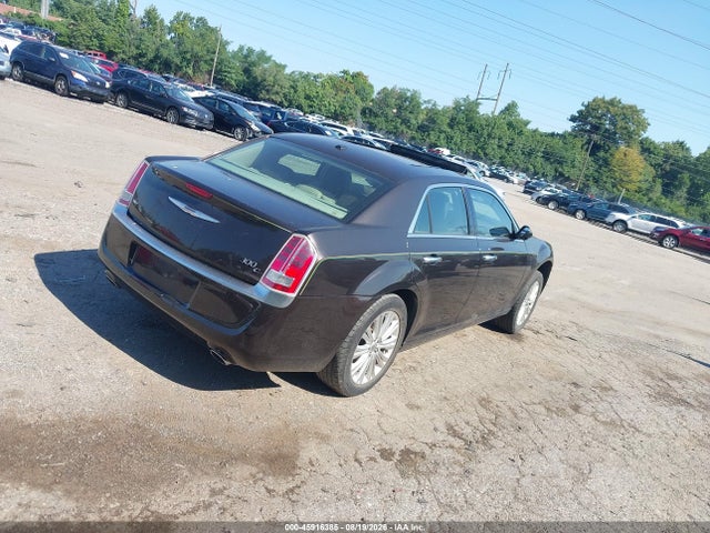 Продаж на аукціоні авто 2013 Chrysler 300c Luxury Series Awd, vin: 2C3CCAST2DH565910, номер лоту: 45916385