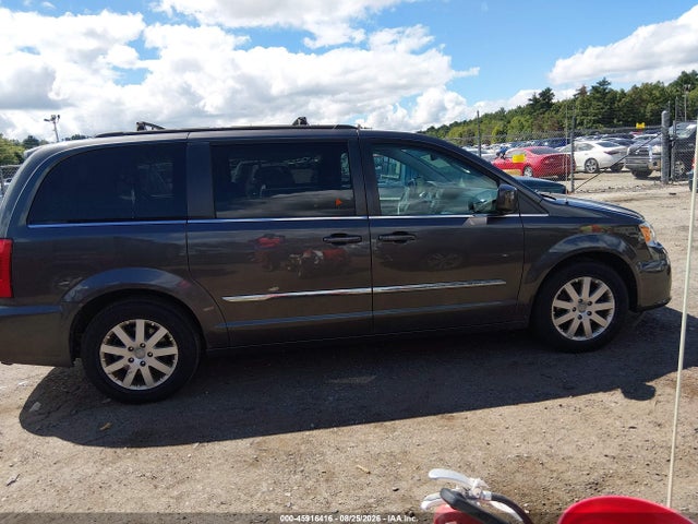 2C4RC1BG8FR655990 Chrysler Town &amp; Country Touring