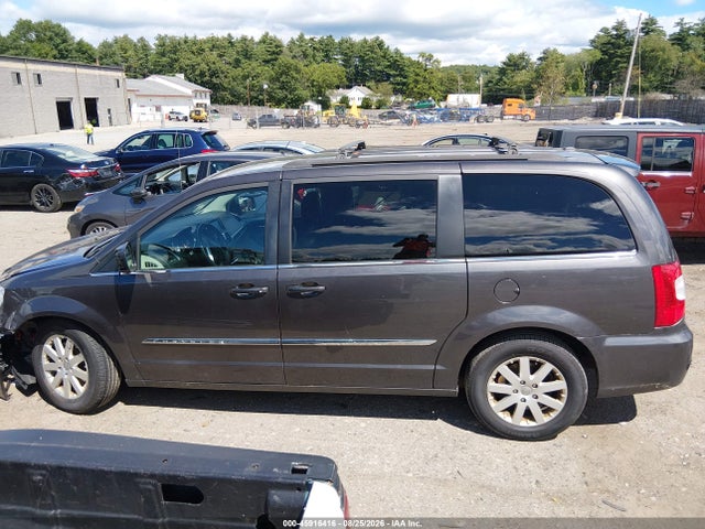 2C4RC1BG8FR655990 Chrysler Town &amp; Country Touring