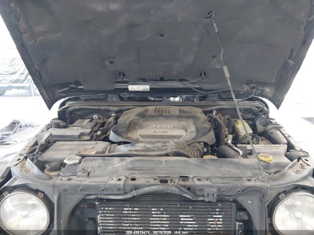 2016 Jeep Wrangler Unlimited Sahara მანქანა იყიდება აუქციონზე, vin: 1C4BJWEG8GL184806, აუქციონის ნომერი: 45916478